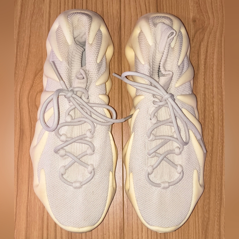 Yeezy 450 Cloud White